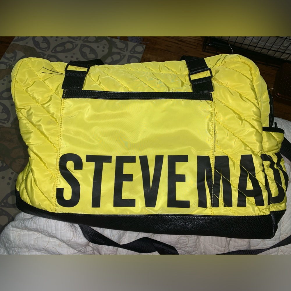 Steve Madden BHONEY Duffle Bag